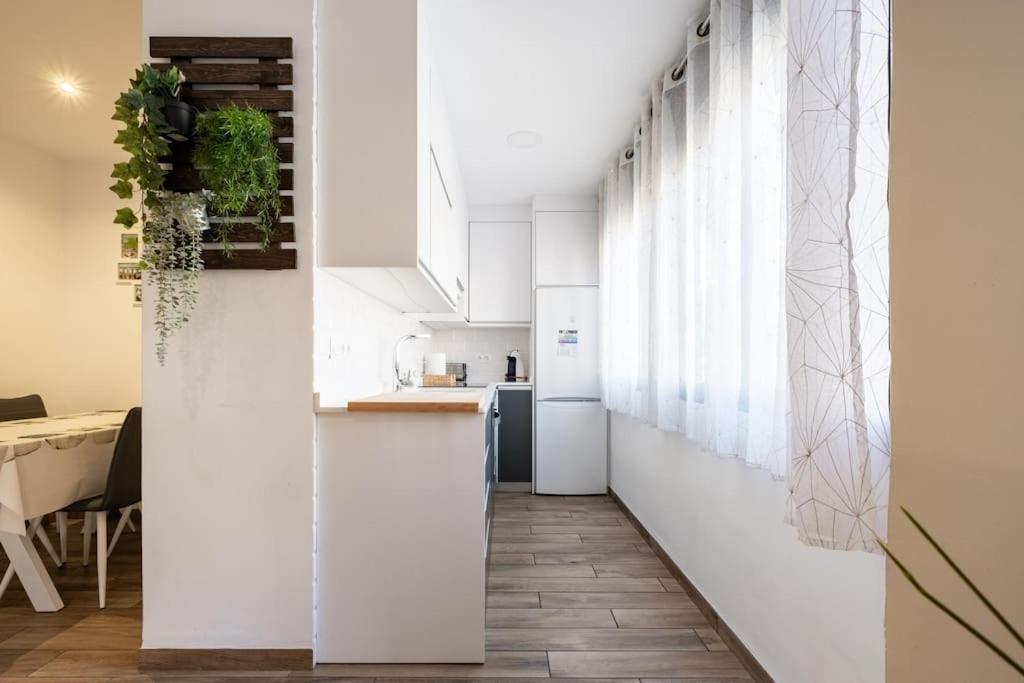 Bonito Piso Recien Reformado Con Zona De Parking Apartment Almunecar Exterior photo
