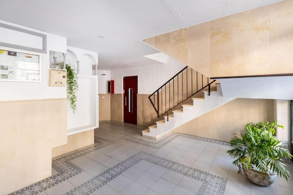 Bonito Piso Recien Reformado Con Zona De Parking Apartment Almunecar Exterior photo